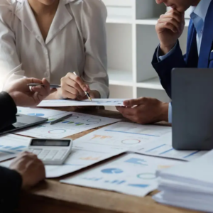 Finanças e Análise de Custos Empresariais
